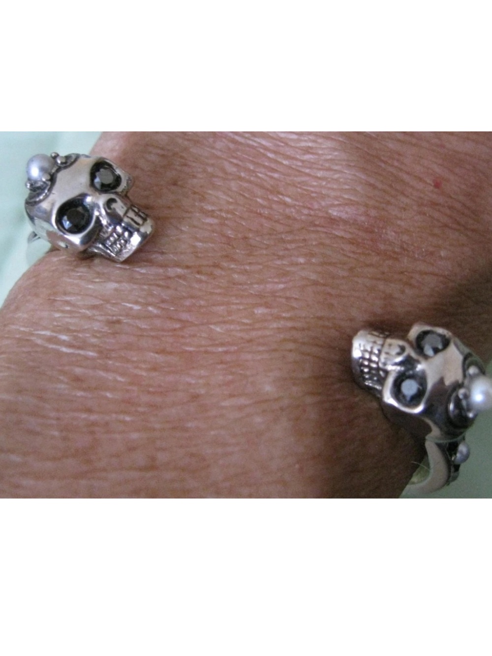 ❌SOLD!! ❌ Alexander McQueen Silver Skull Open Cuff Bracelet -marcasite and pearl - Picture 1 of 9